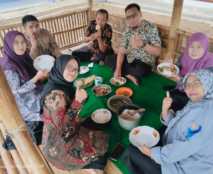 Asyiik, hayu munggahan baroedak!!!